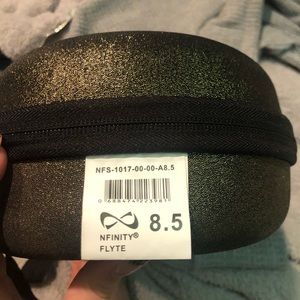 Used Nifty Flyte Cheer shoes